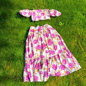 NEVER WORN WITH TAGS Women’s Abercrombie & Fitch Top & Skirt Floral Set